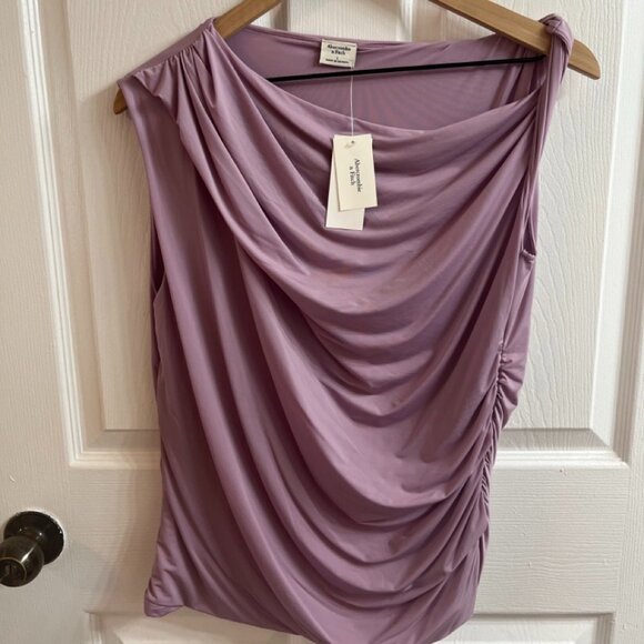 Abercrombie & Fitch Draped Twist Top - Picture 2 of 2
